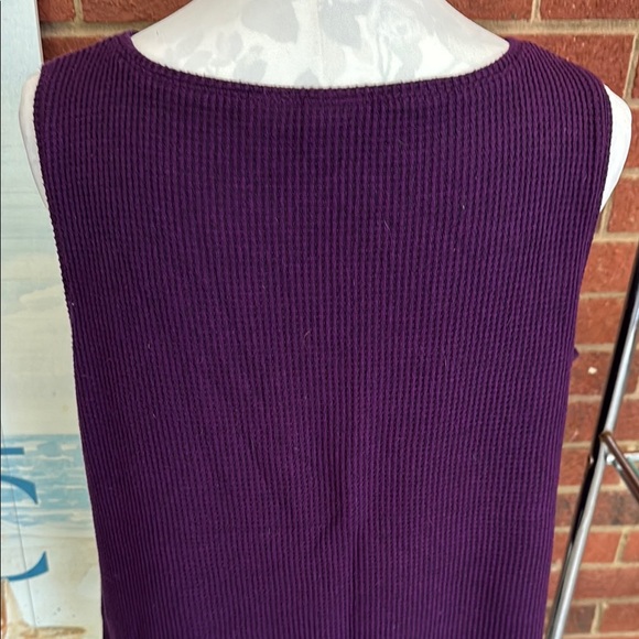 Chico’s Zenergy Waffle Knit Deep Purple Relaxed Tank Top - Picture 6 of 7
